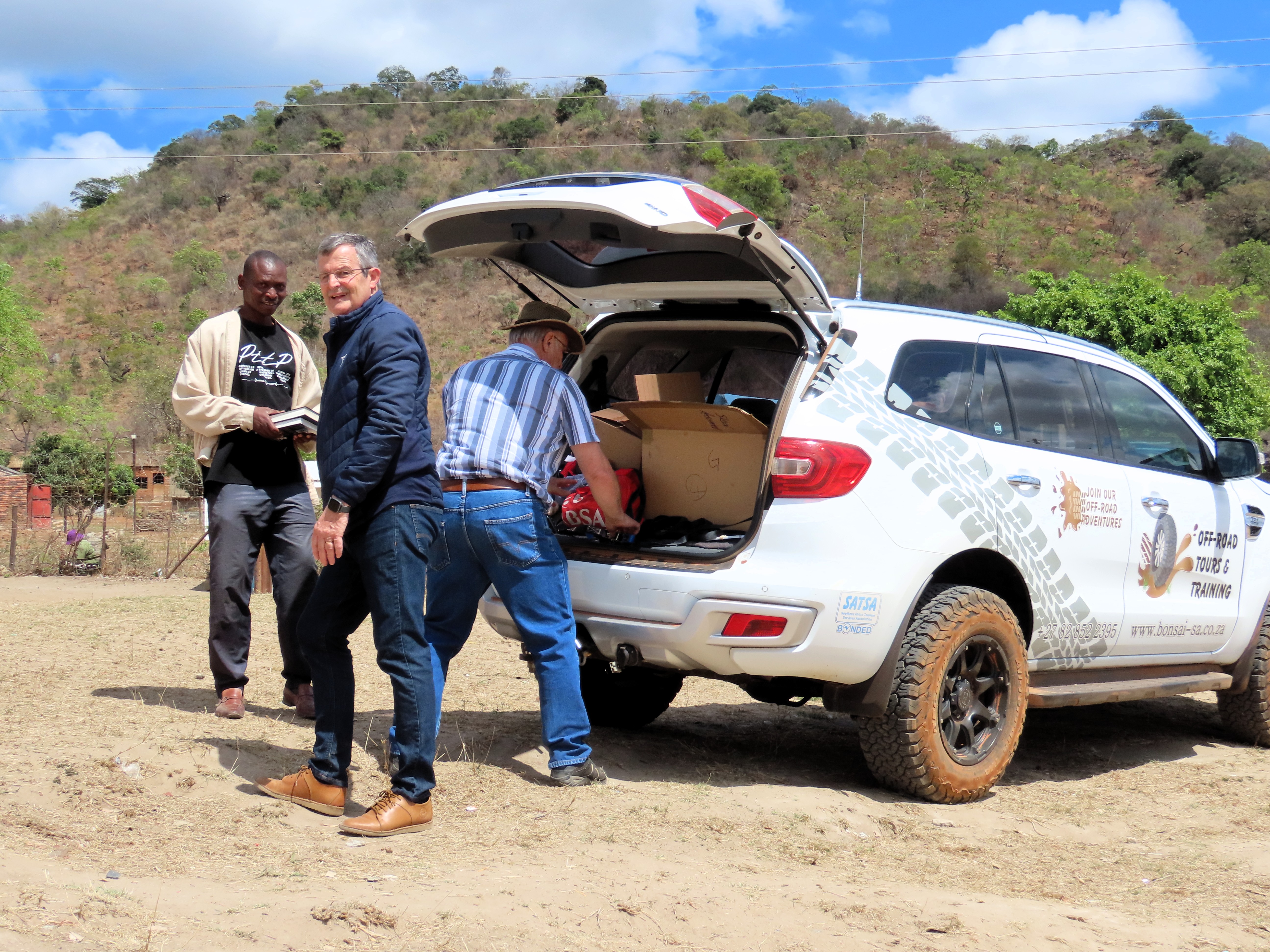 bybels 
                         uitgedeel